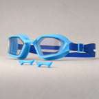 luwa Coral Flash blue and navy blue swim goggles with anti-fog lens and adjustable nose bridges.
